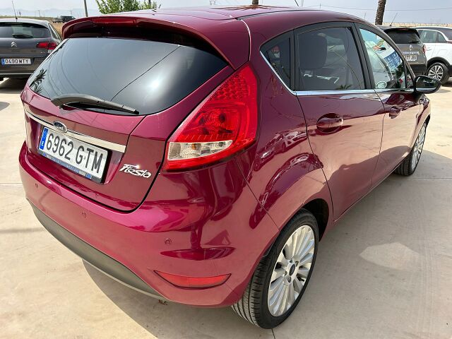 FORD FIESTA TITANIUM AUTO 1.4 SPANISH LHD IN SPAIN 55000 MILES SUPERB 2010